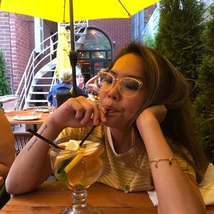 Meet your Posher, Catherine